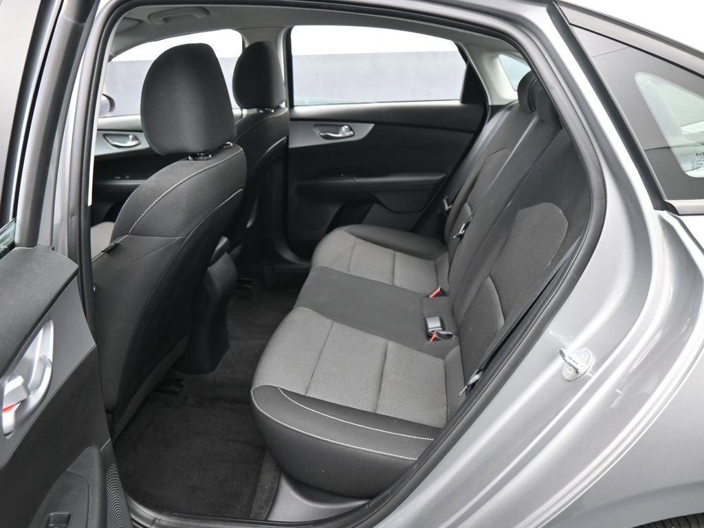Used 2023 Kia Forte LXS image 26