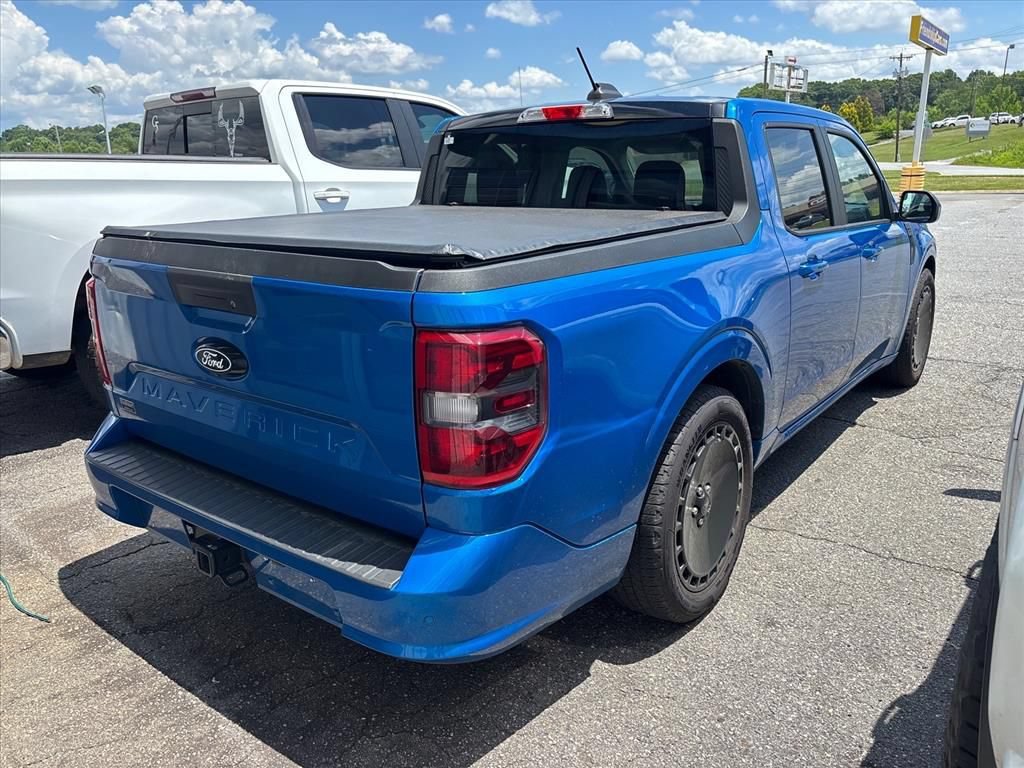 Used 2025 Ford Maverick Lobo AWD/4WD image 10