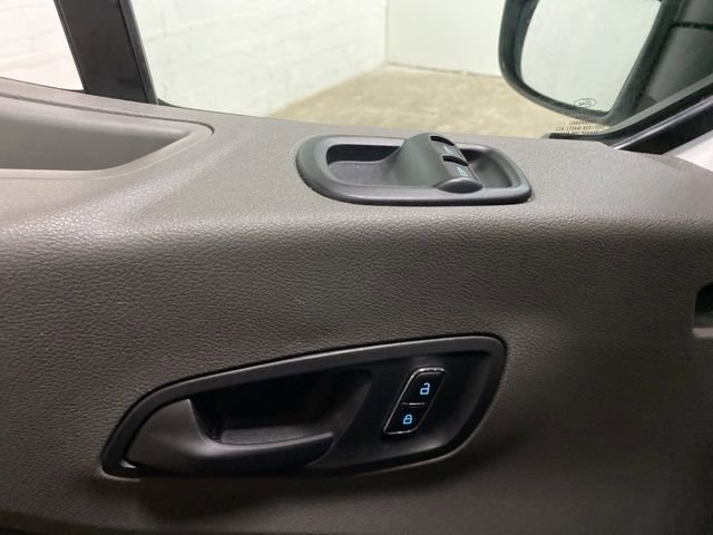 Used 2024 Ford Transit 250 Low Roof w/ Exterior Upgrade Package RWD image 32