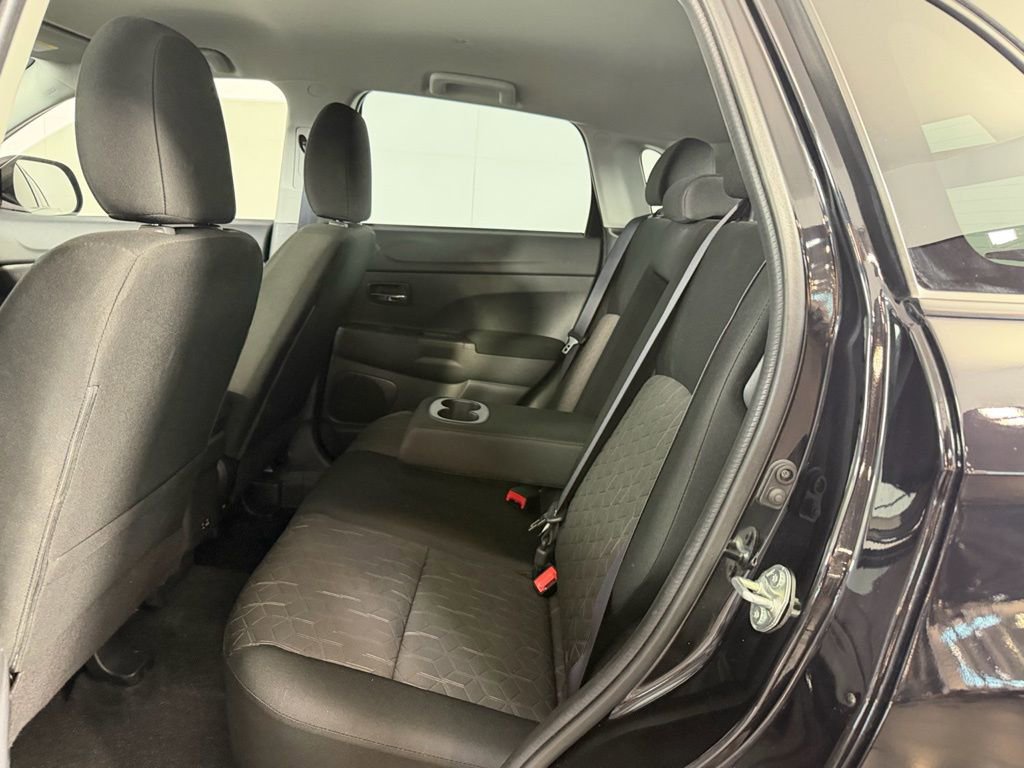 Used 2025 Mitsubishi Outlander Sport LE image 26