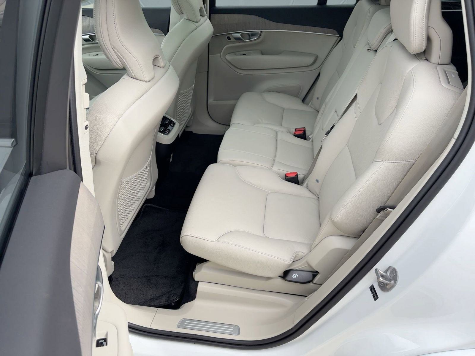 Used 2024 Volvo XC90 B6 Plus w/ Protection Package Premier image 15