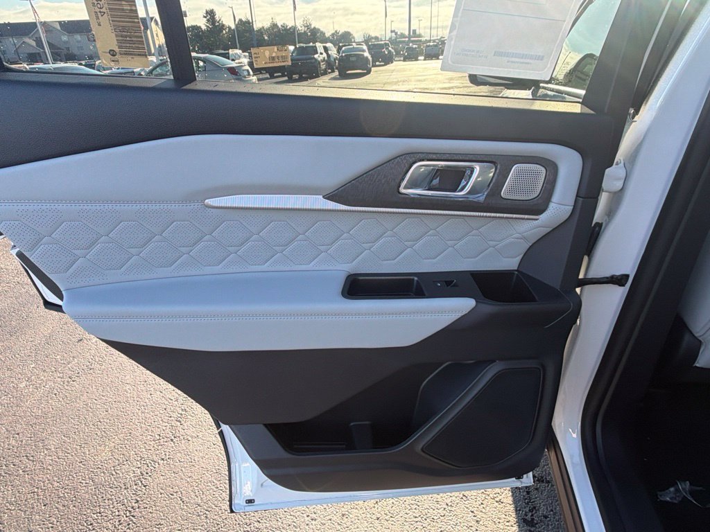 New 2027 Ford Explorer Platinum AWD/4WD image 21