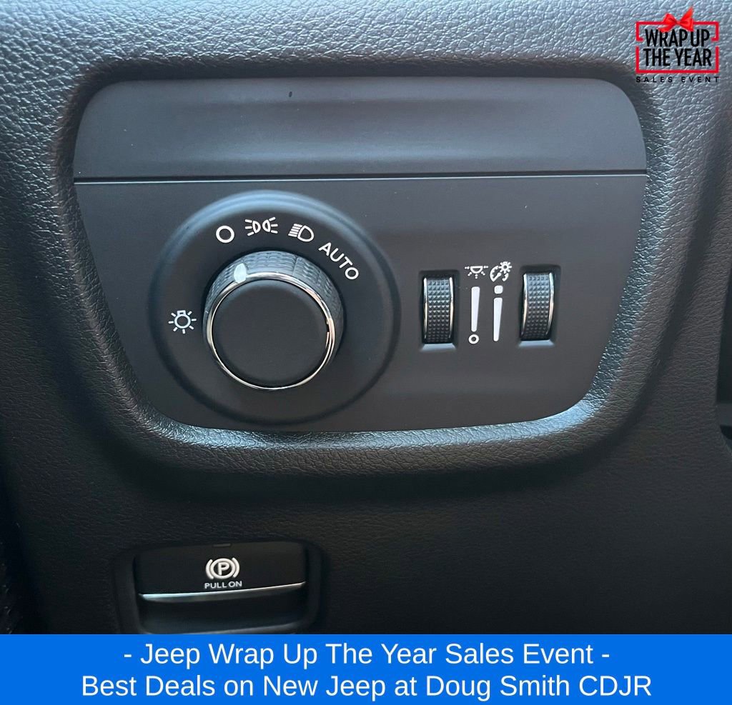 New 2025 Jeep Grand Cherokee L Laredo image 19