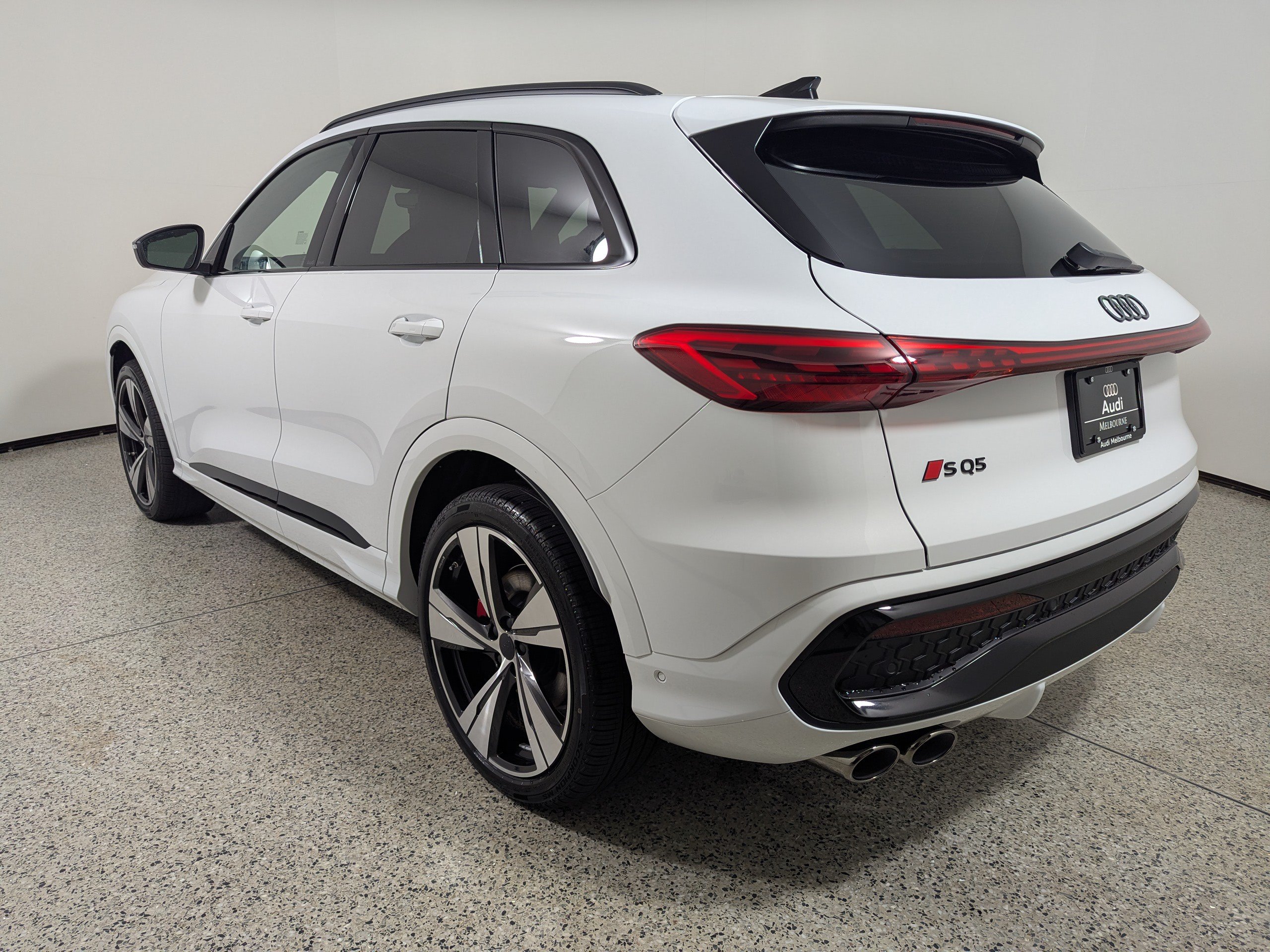 New 2026 Audi SQ5 Premium Plus AWD/4WD image 5