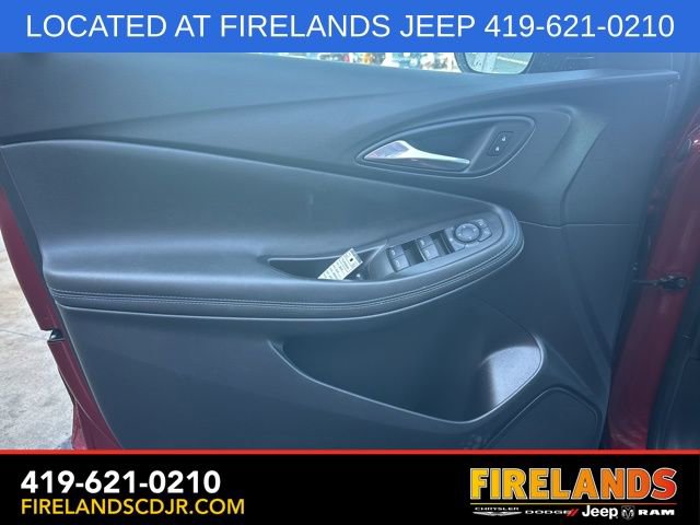 Used 2025 Buick Encore GX Sport Touring image 17