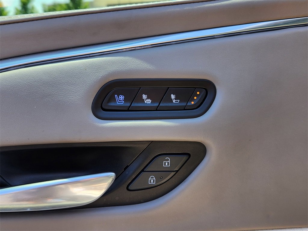 Used 2021 Cadillac Escalade Sport Platinum image 24