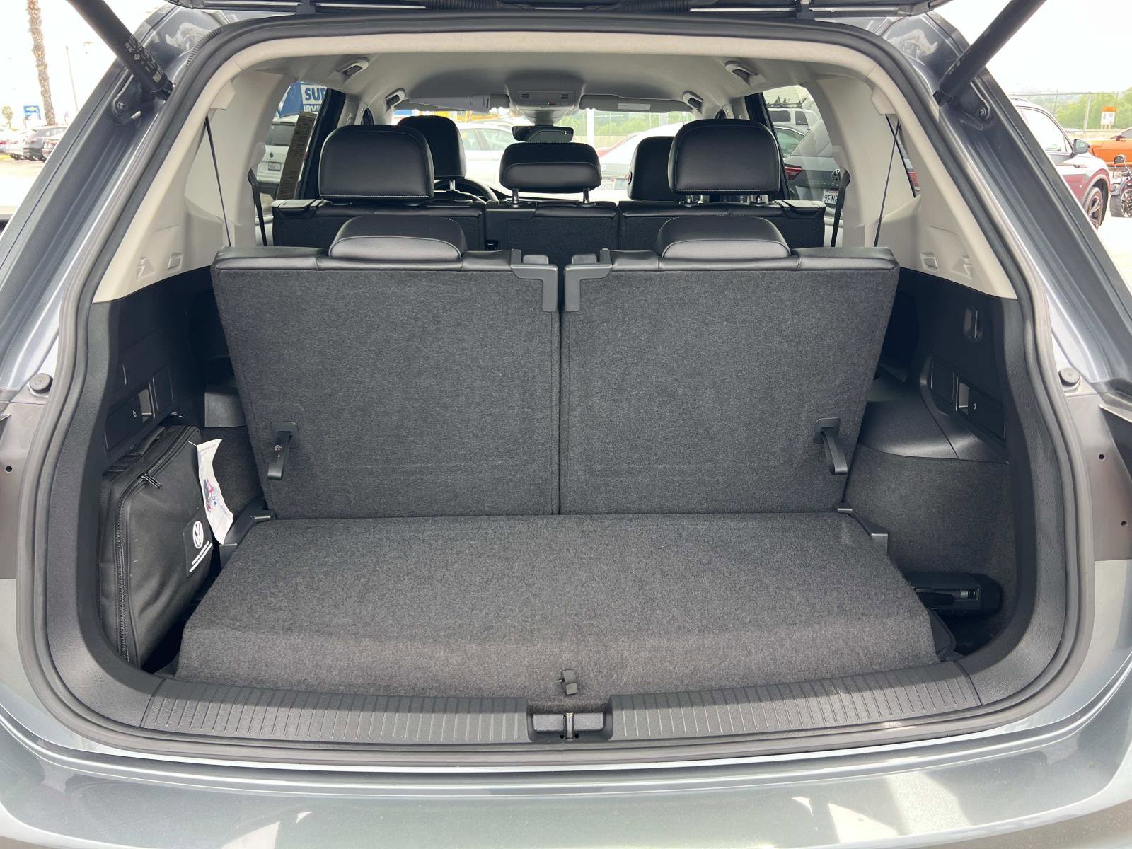 Certified 2022 Volkswagen Tiguan SE image 23