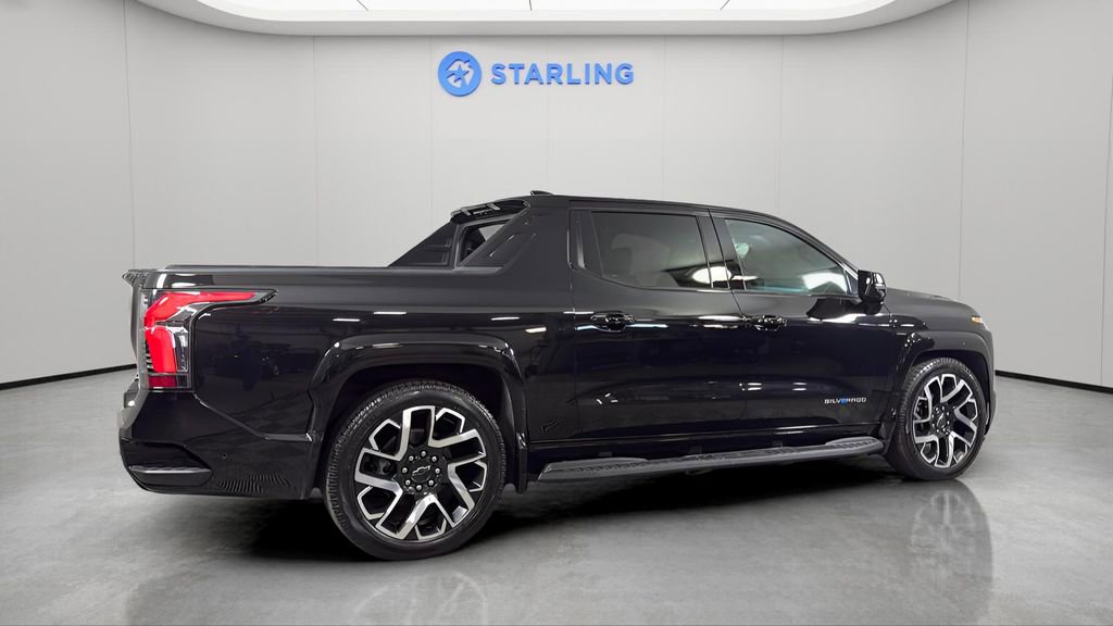 Certified 2024 Chevrolet Silverado EV RST image 11