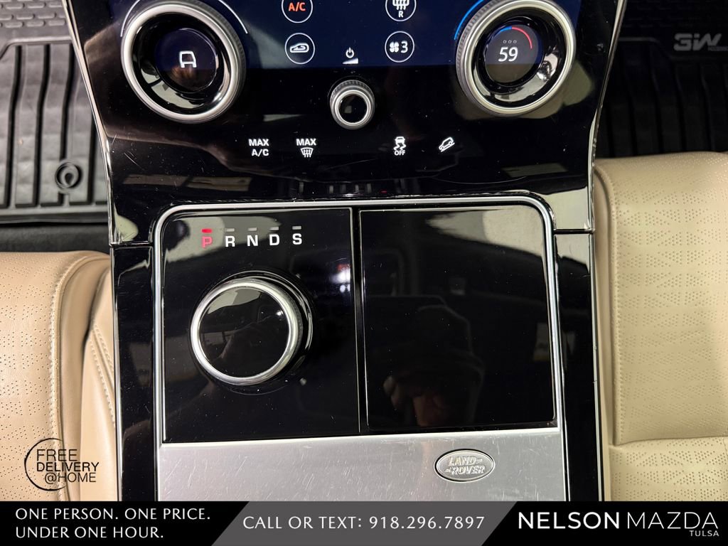 Used 2018 Land Rover Range Rover Velar R-Dynamic HSE AWD/4WD image 30