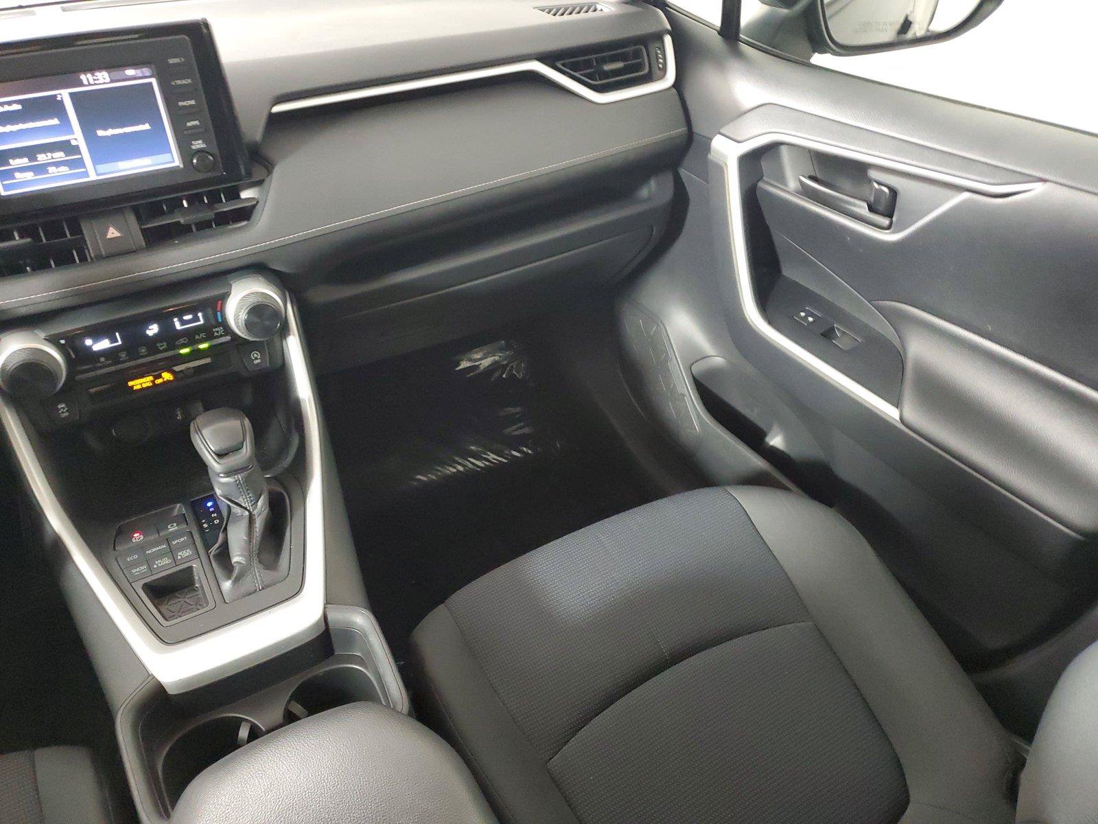 Used 2019 Toyota RAV4 LE w/ All Weather Liner Package AWD/4WD image 16