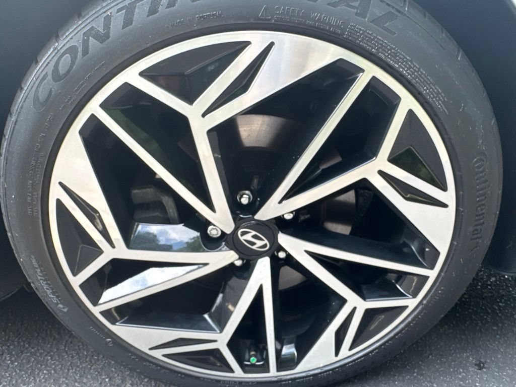 Used 2023 Hyundai Ioniq 6 Limited AWD/4WD image 29