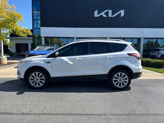 Used 2018 Ford Escape Titanium w/ Ford Safe & Smart Package FWD image 2