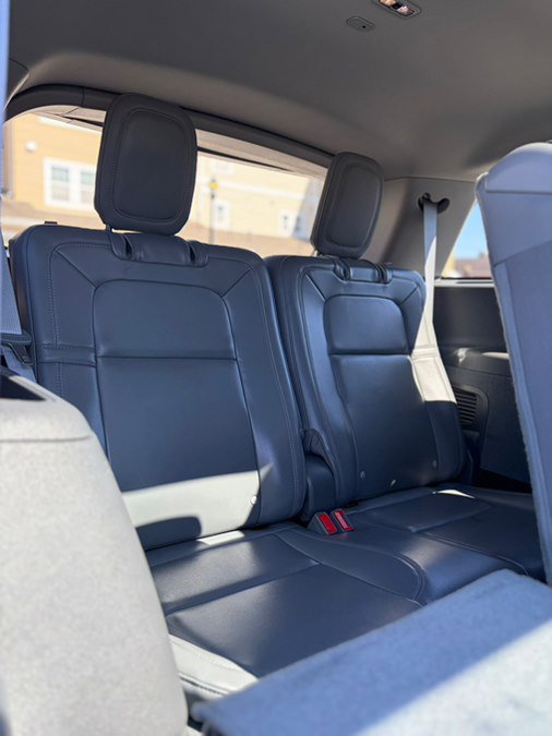 Used 2021 Lincoln Aviator Reserve w/ Elements Package Plus image 20