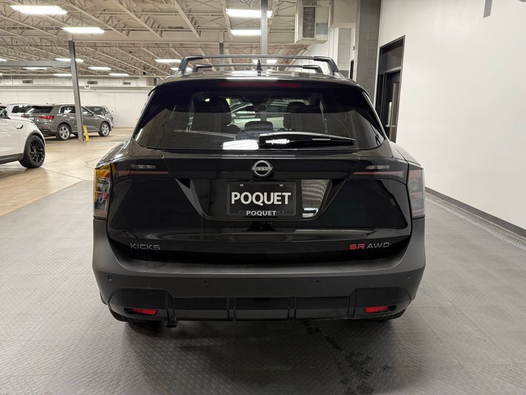 Used 2026 Nissan Kicks SR w/ SR Premium Package AWD/4WD image 5