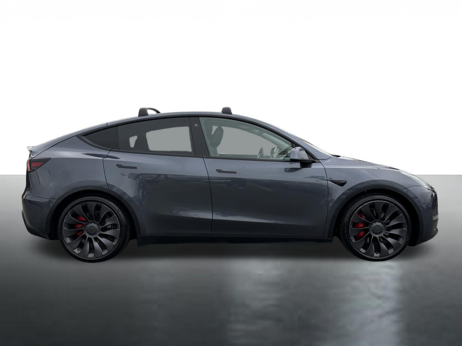 Used 2021 Tesla Model Y Performance AWD/4WD image 9