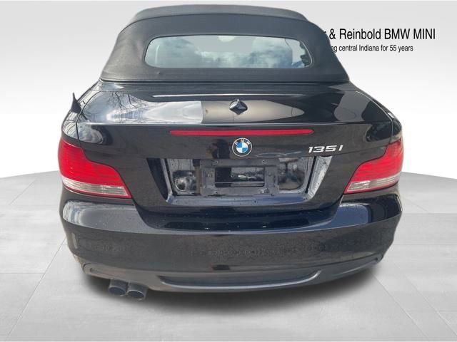 Used 2011 BMW 135i Convertible image 7