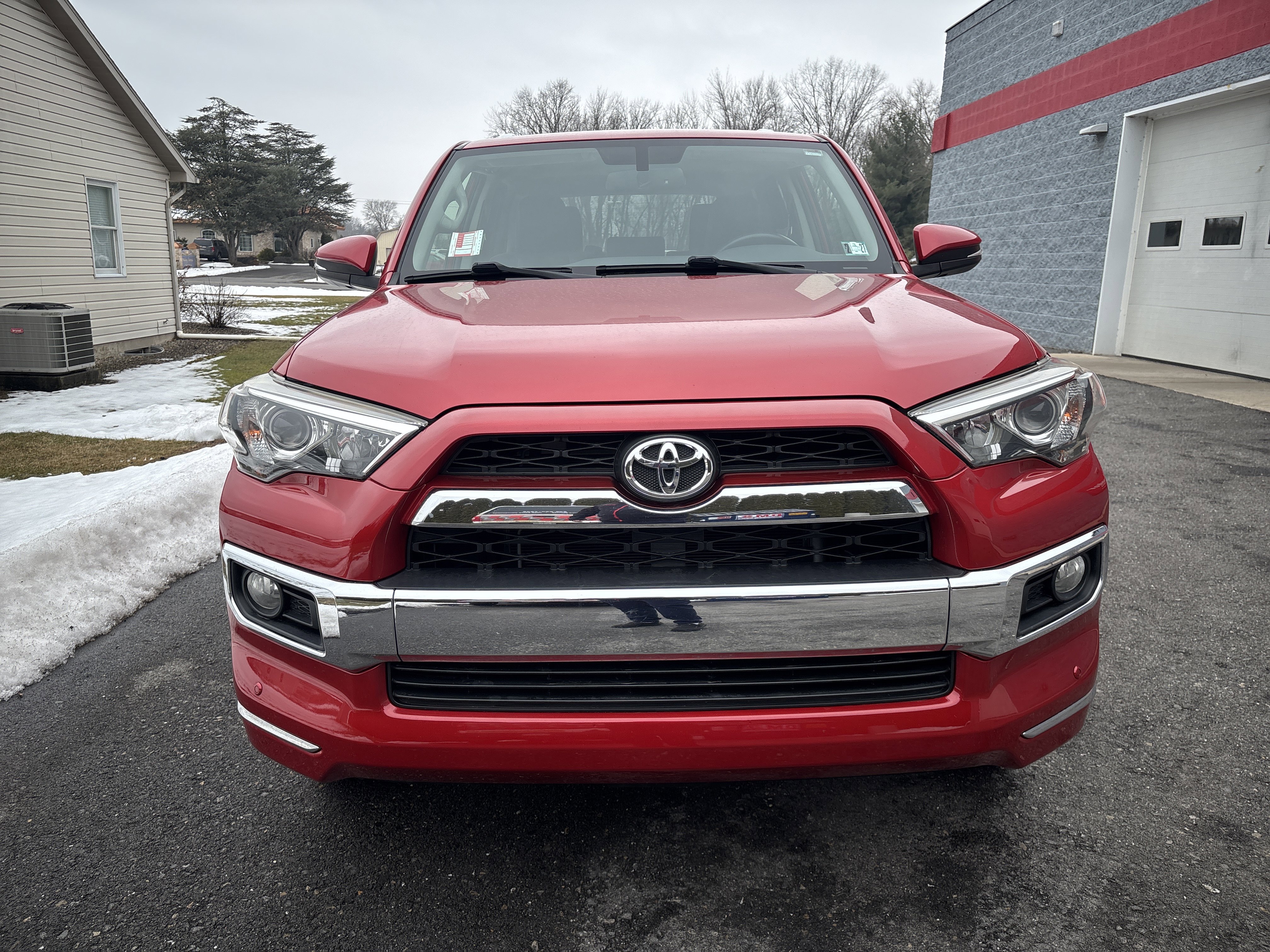 Used 2016 Toyota 4Runner Limited image 9