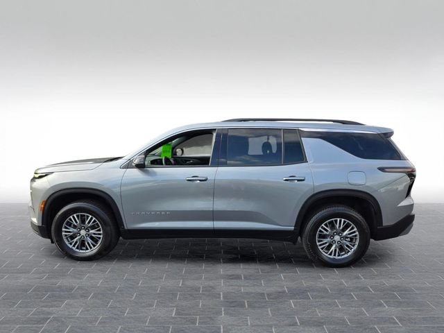 Used 2026 Chevrolet Traverse LT AWD/4WD image 4