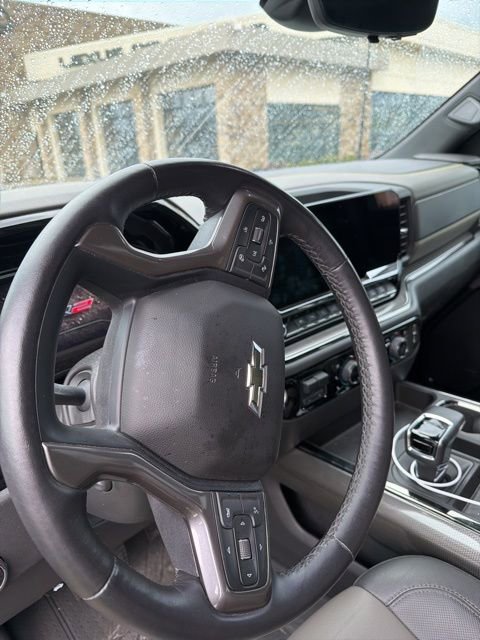 Used 2023 Chevrolet Silverado 1500 ZR2 w/ Technology Package image 10