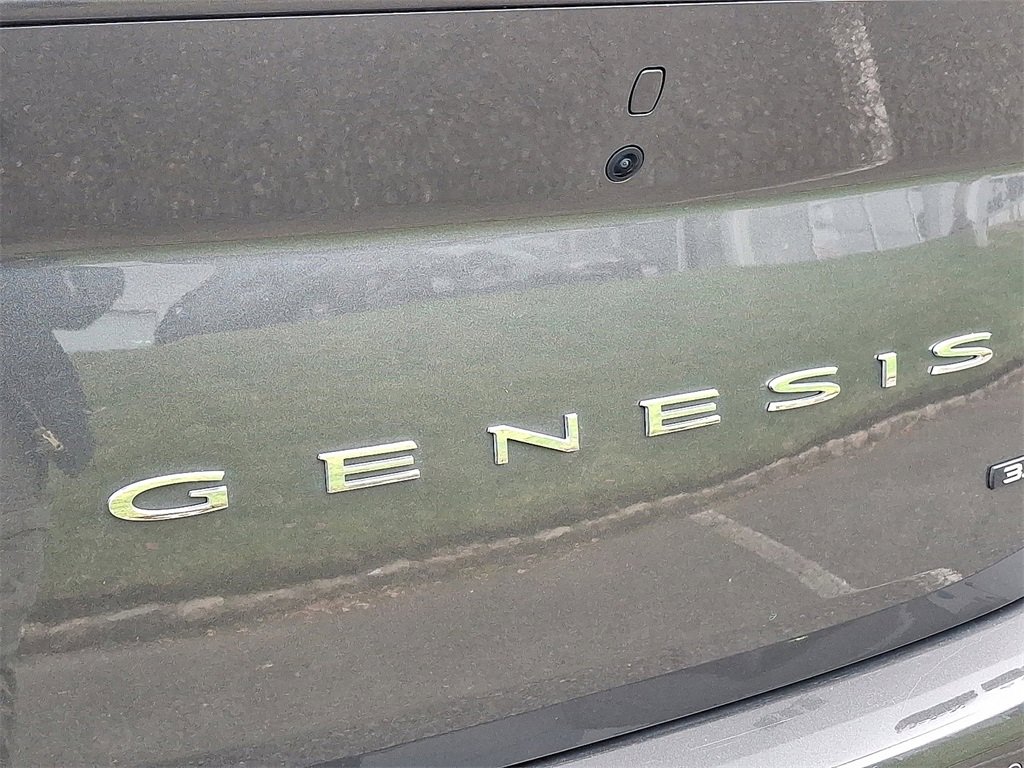 Used 2023 Genesis G70 3.3T w/ Sport Prestige Package image 31