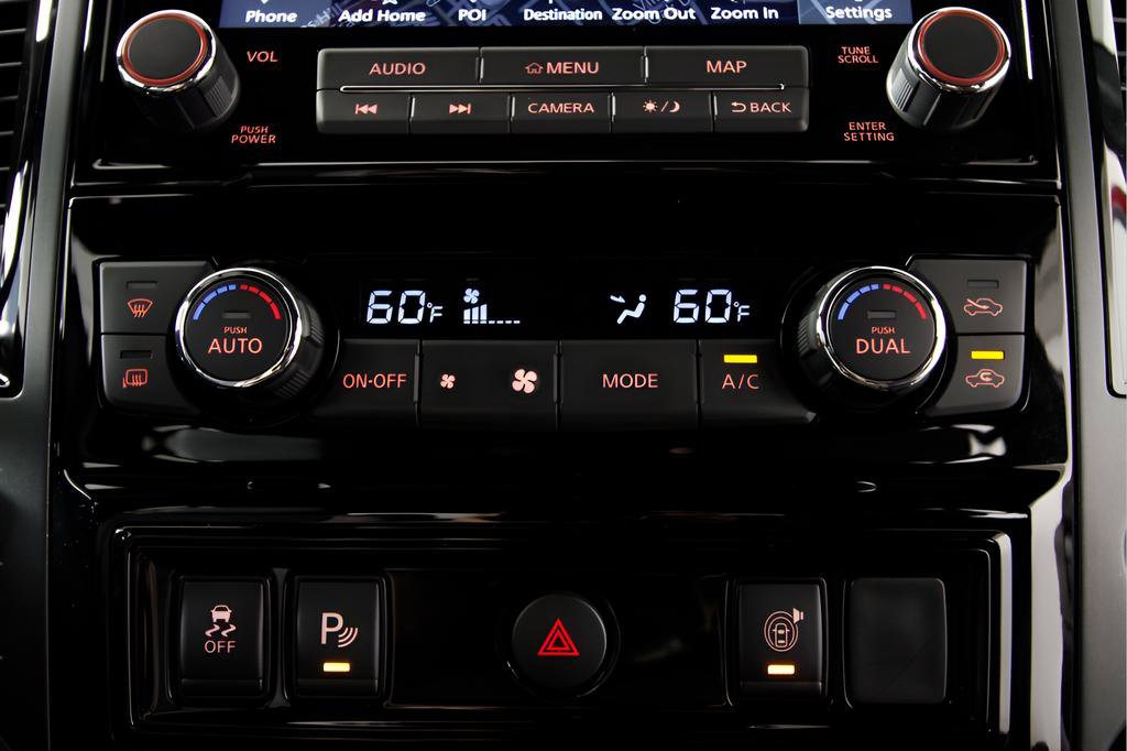 Used 2024 Nissan Titan PRO-4X w/ Off Road Protection Package image 32