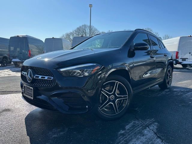 Used 2026 Mercedes-Benz GLA 250 4MATIC image 3