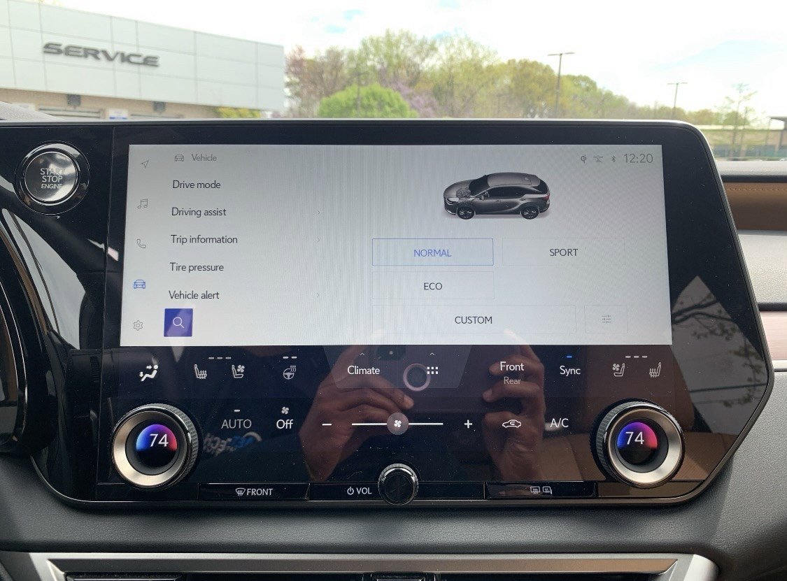 Certified 2025 Lexus RX 350 Premium w/ Accessory Package (Z1) image 24