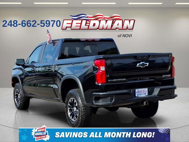 Used 2024 Chevrolet Silverado 1500 ZR2 w/ Technology Package AWD/4WD image 3