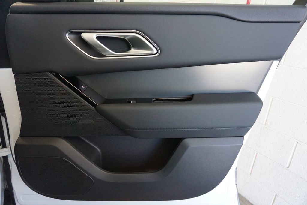 New 2026 Land Rover Range Rover Velar S image 21