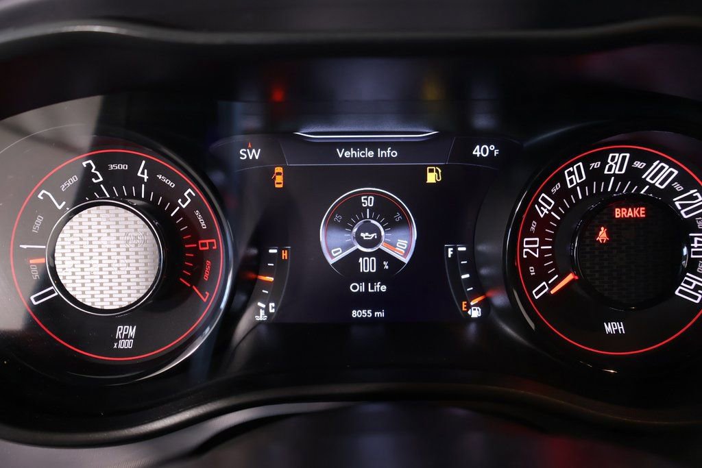 Used 2023 Dodge Challenger R/T w/ Plus Package image 4