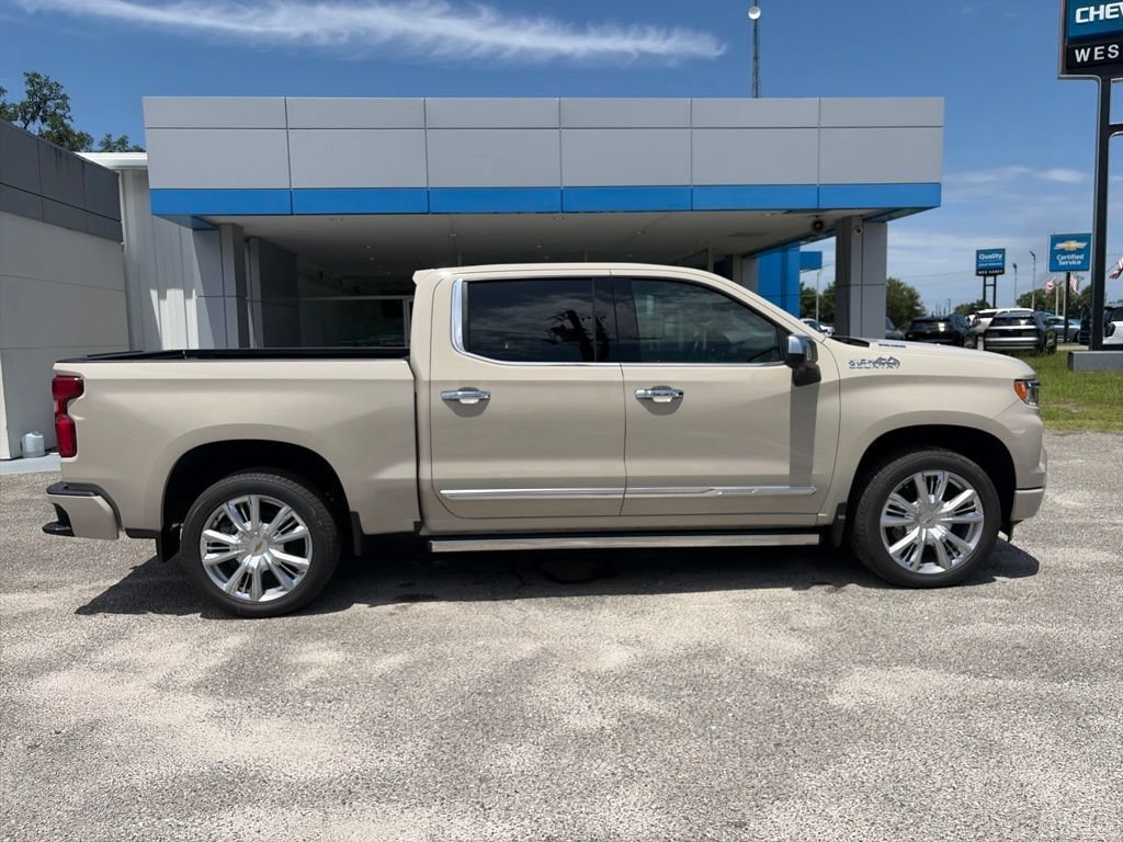 New 2026 Chevrolet Silverado 1500 High Country AWD/4WD image 9
