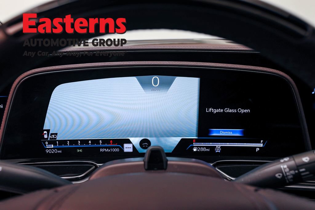 Used 2024 Cadillac Escalade Sport Platinum w/ LPO, ONYX Package image 18