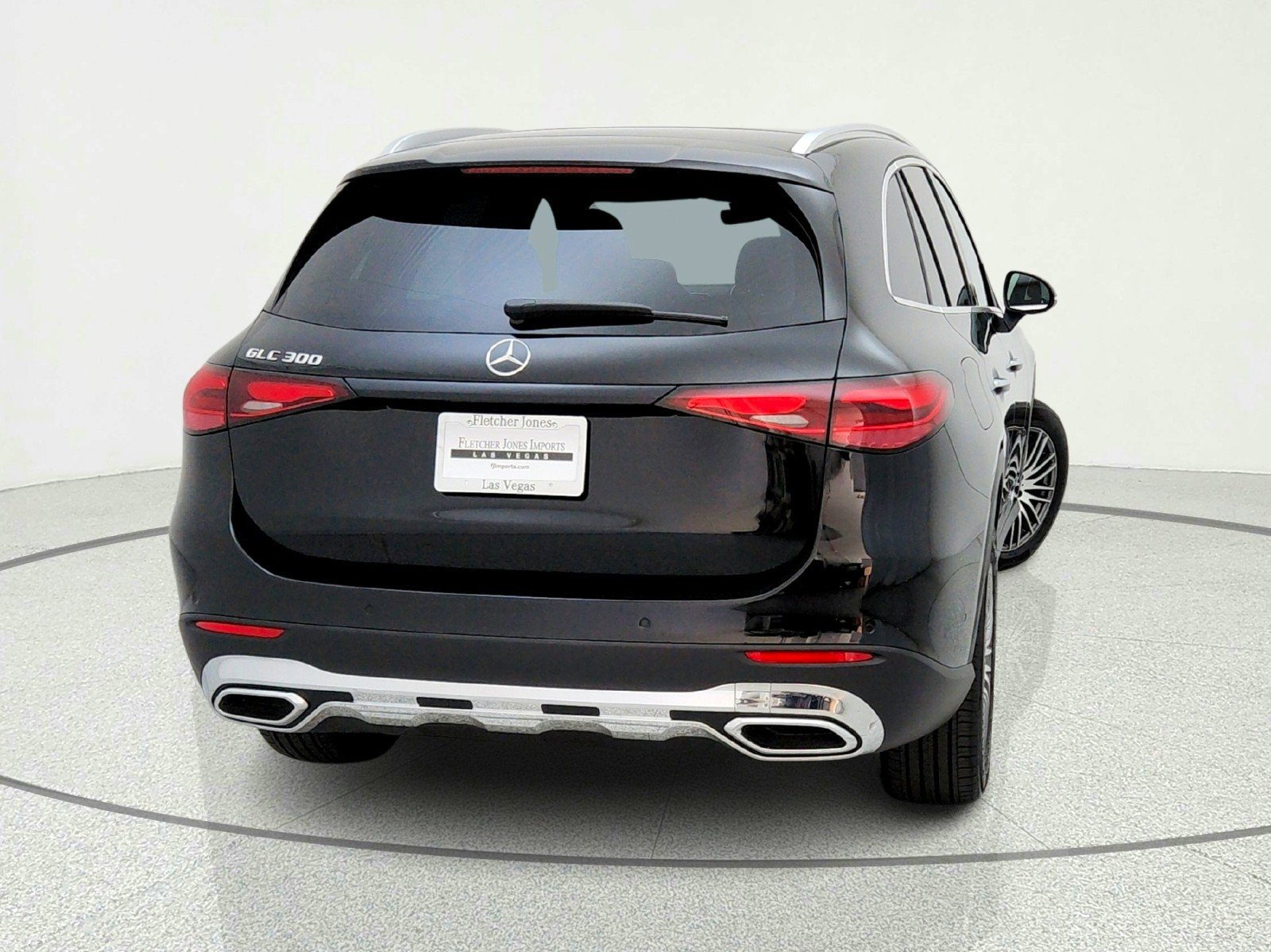 Used 2025 Mercedes-Benz GLC 300 image 10
