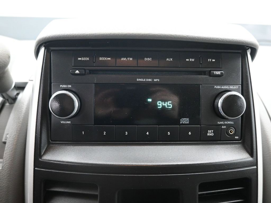 Used 2010 Dodge Grand Caravan SE w/ Climate Group image 11