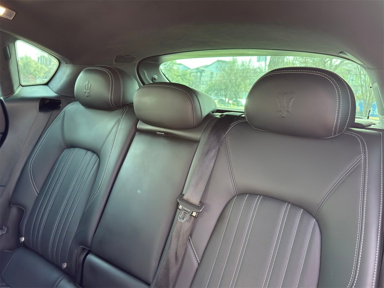 Certified 2023 Maserati Levante GT image 37