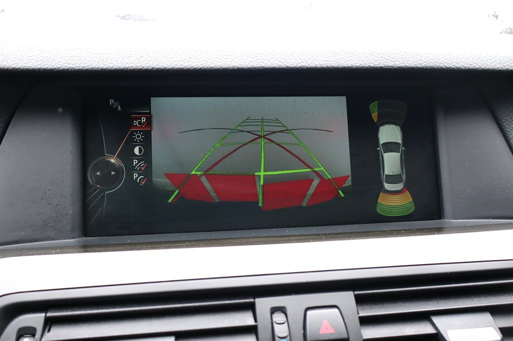 Used 2013 BMW 550i Sedan RWD image 25