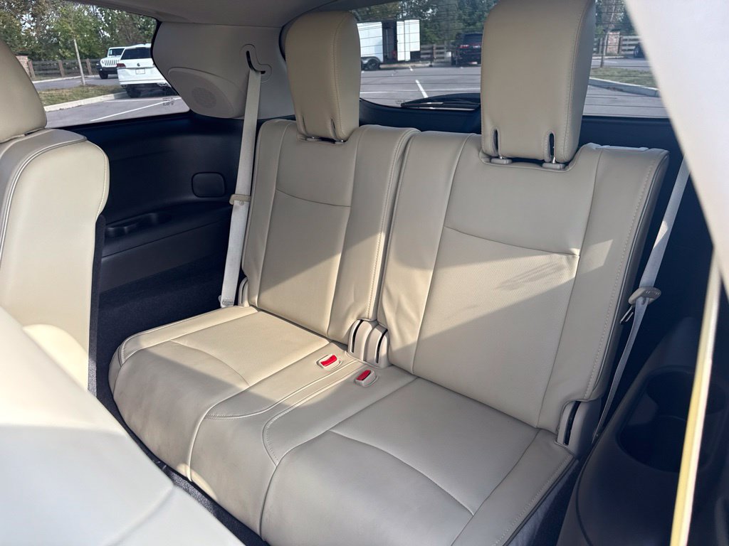 Used 2019 INFINITI QX60 Luxe w/ Essential Package AWD/4WD image 24
