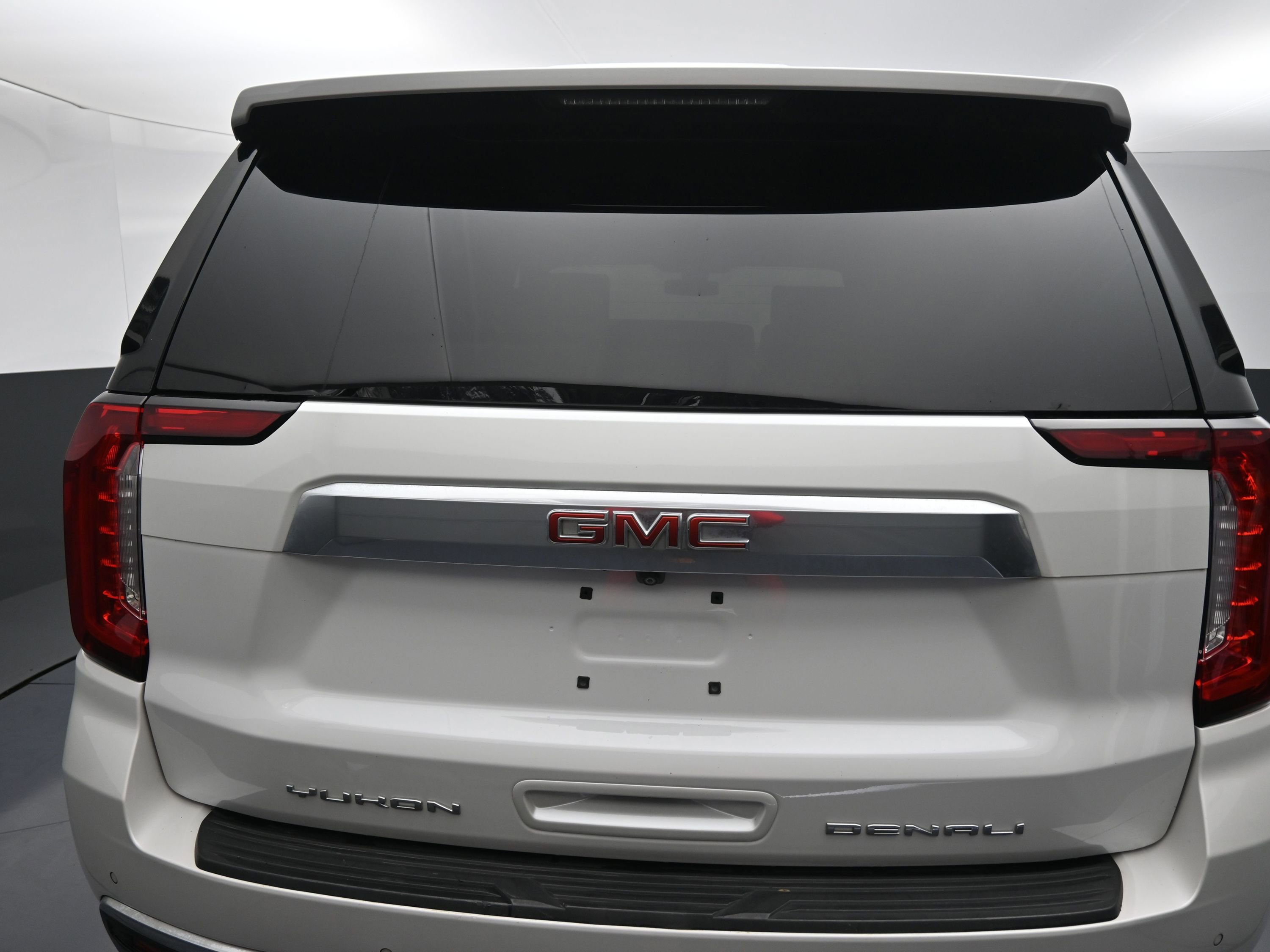Used 2021 GMC Yukon Denali image 13