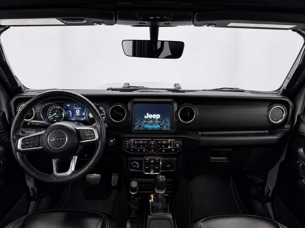 Used 2023 Jeep Wrangler Unlimited Sahara w/ Cold Weather Group AWD/4WD image 13