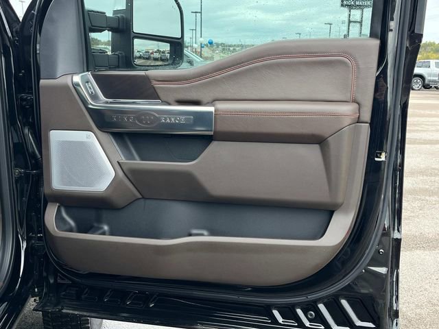 Used 2025 Ford F450 King Ranch w/ Chrome Package image 26