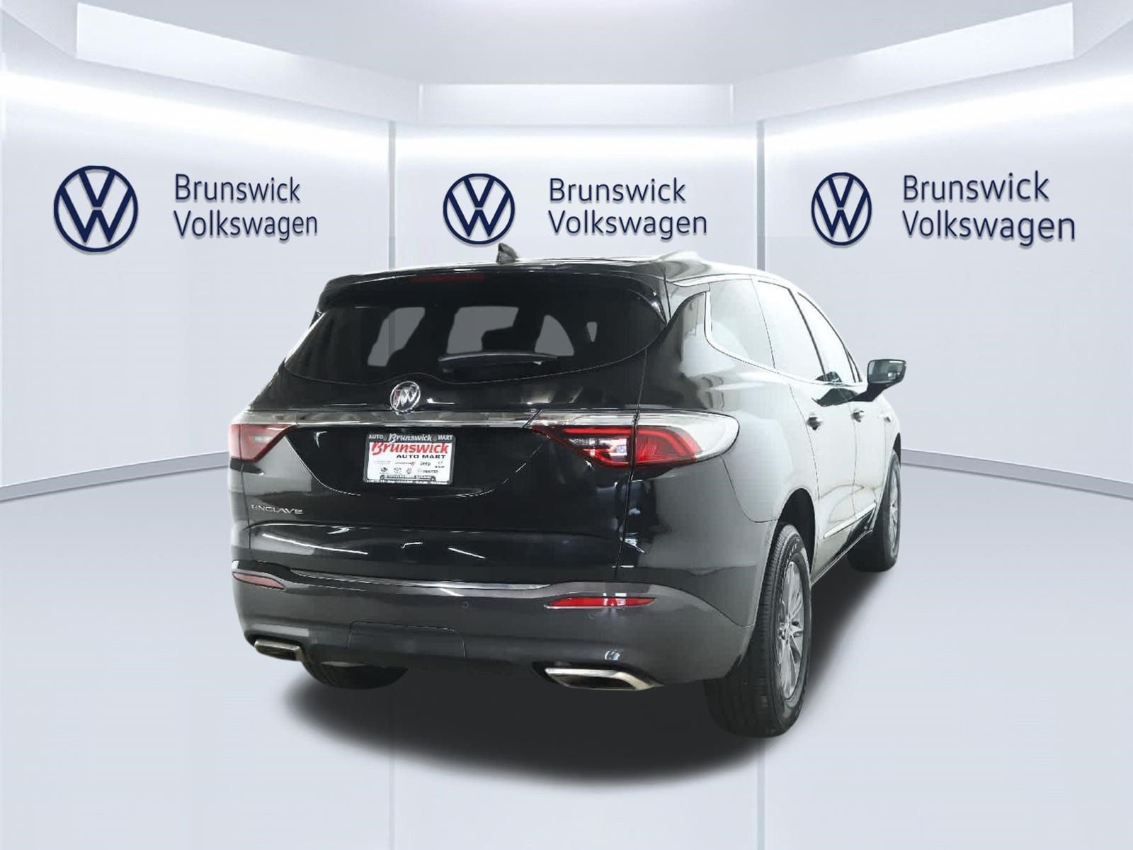 Used 2024 Buick Enclave Essence FWD image 47