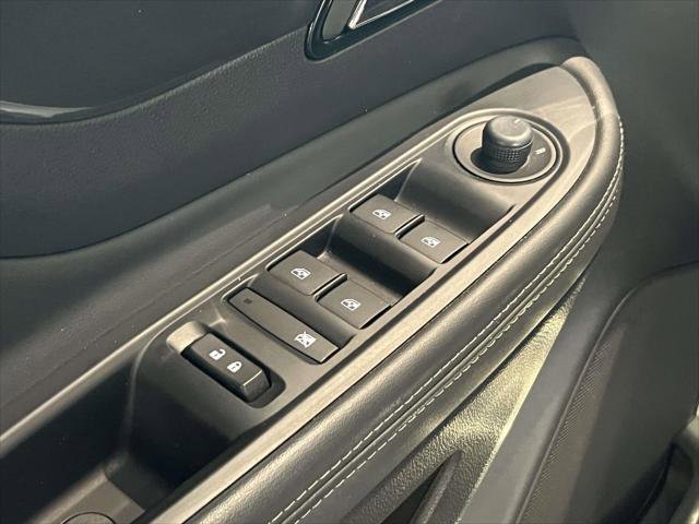 Used 2022 Buick Encore Preferred w/ Safety Package image 16