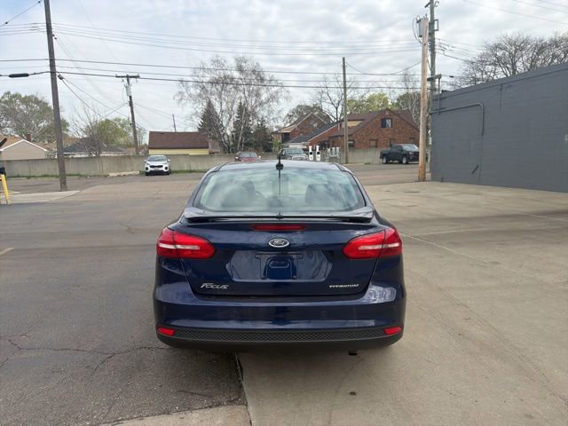 Used 2017 Ford Focus Titanium FWD image 4
