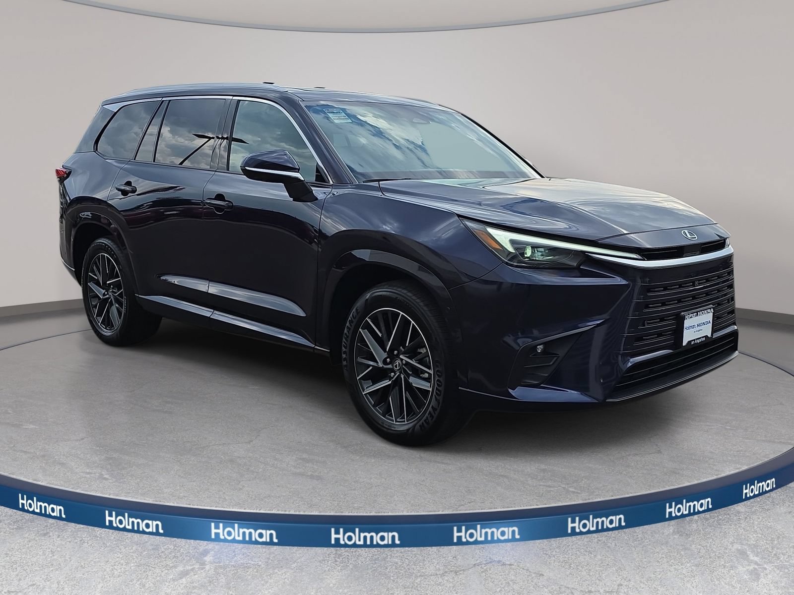 Used 2025 Lexus TX 350 AWD w/ Technology Package image 4