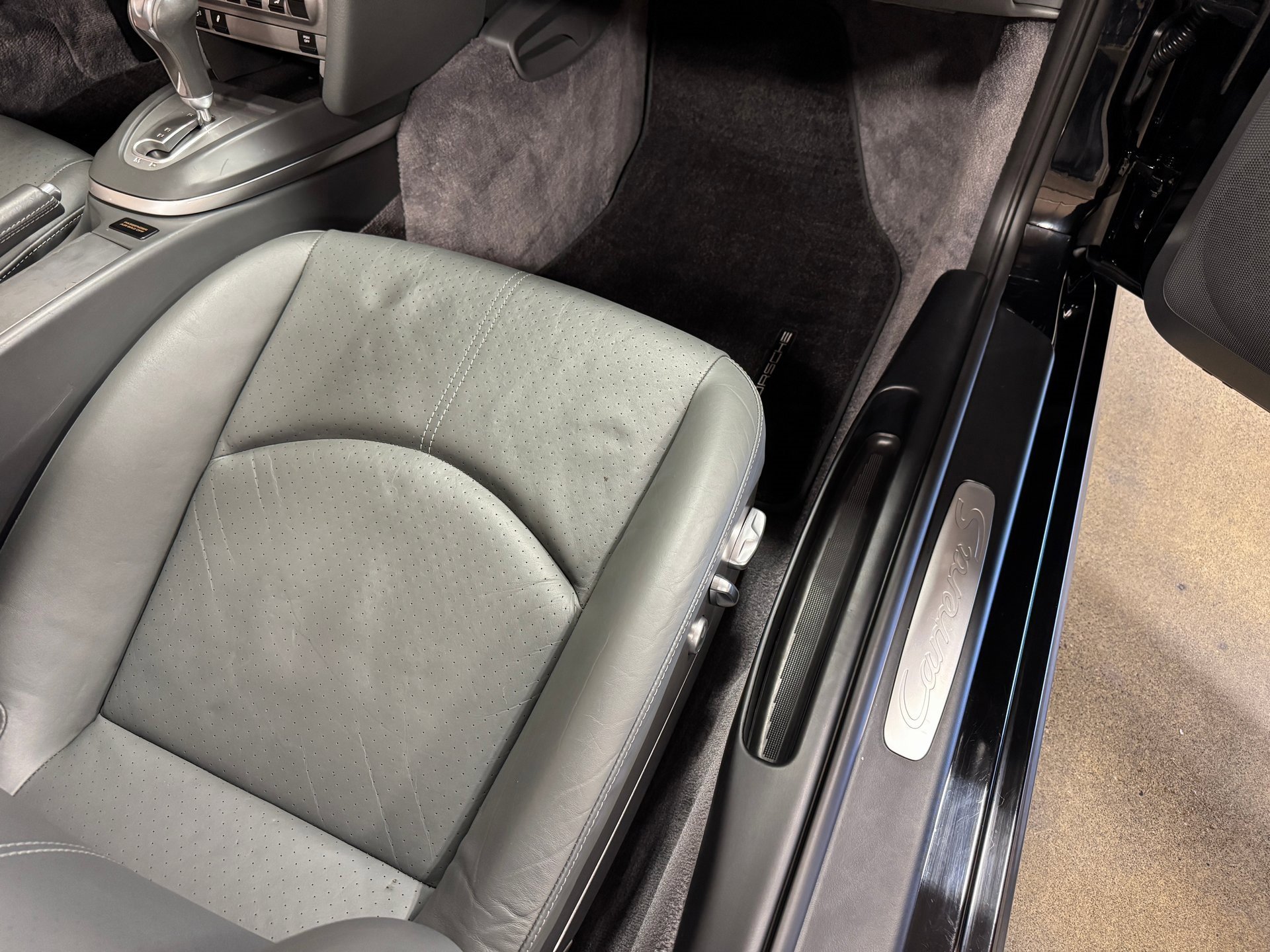 Used 2006 Porsche 911 Carrera S image 36