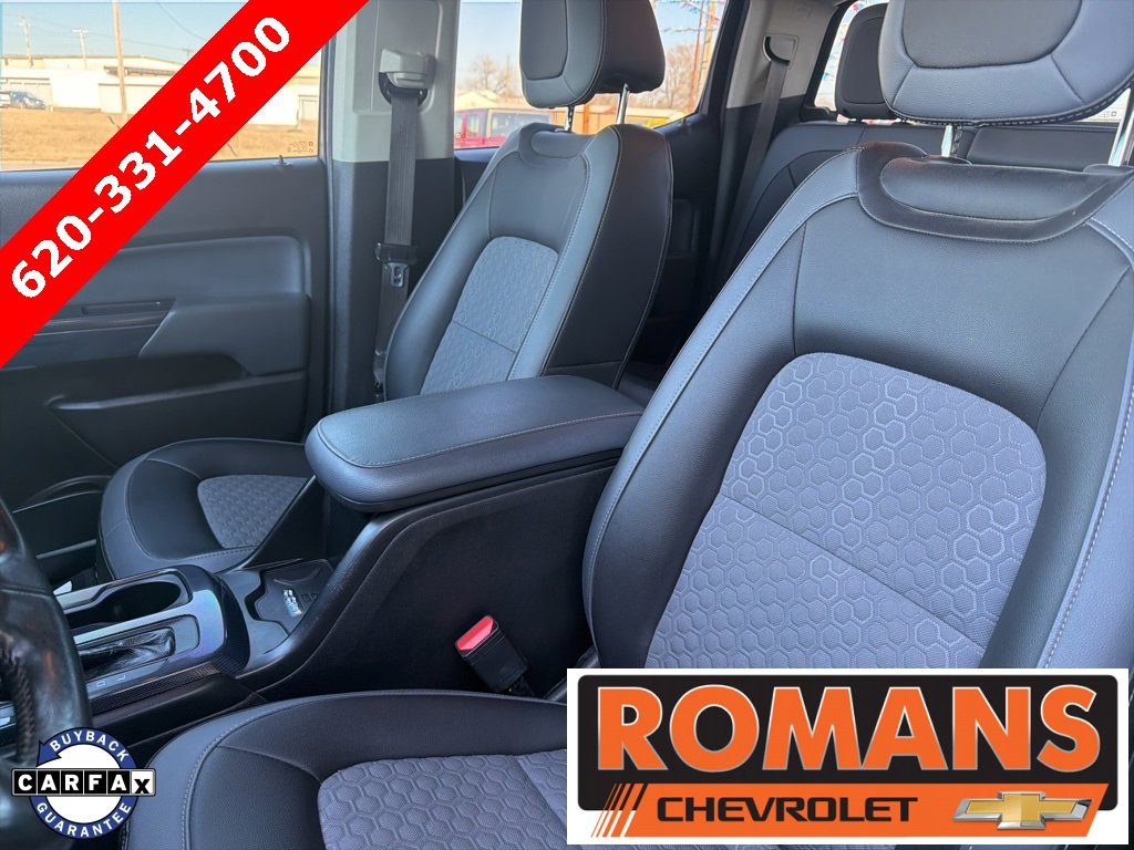 Used 2021 Chevrolet Colorado Z71 w/ Z71 Midnight Edition image 17