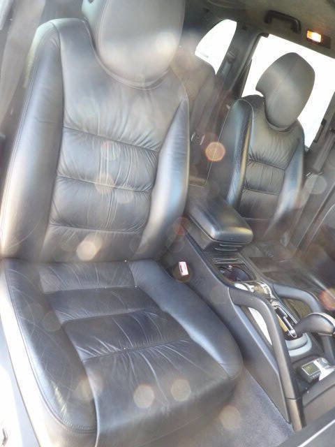 Used 2004 Porsche Cayenne Turbo image 23