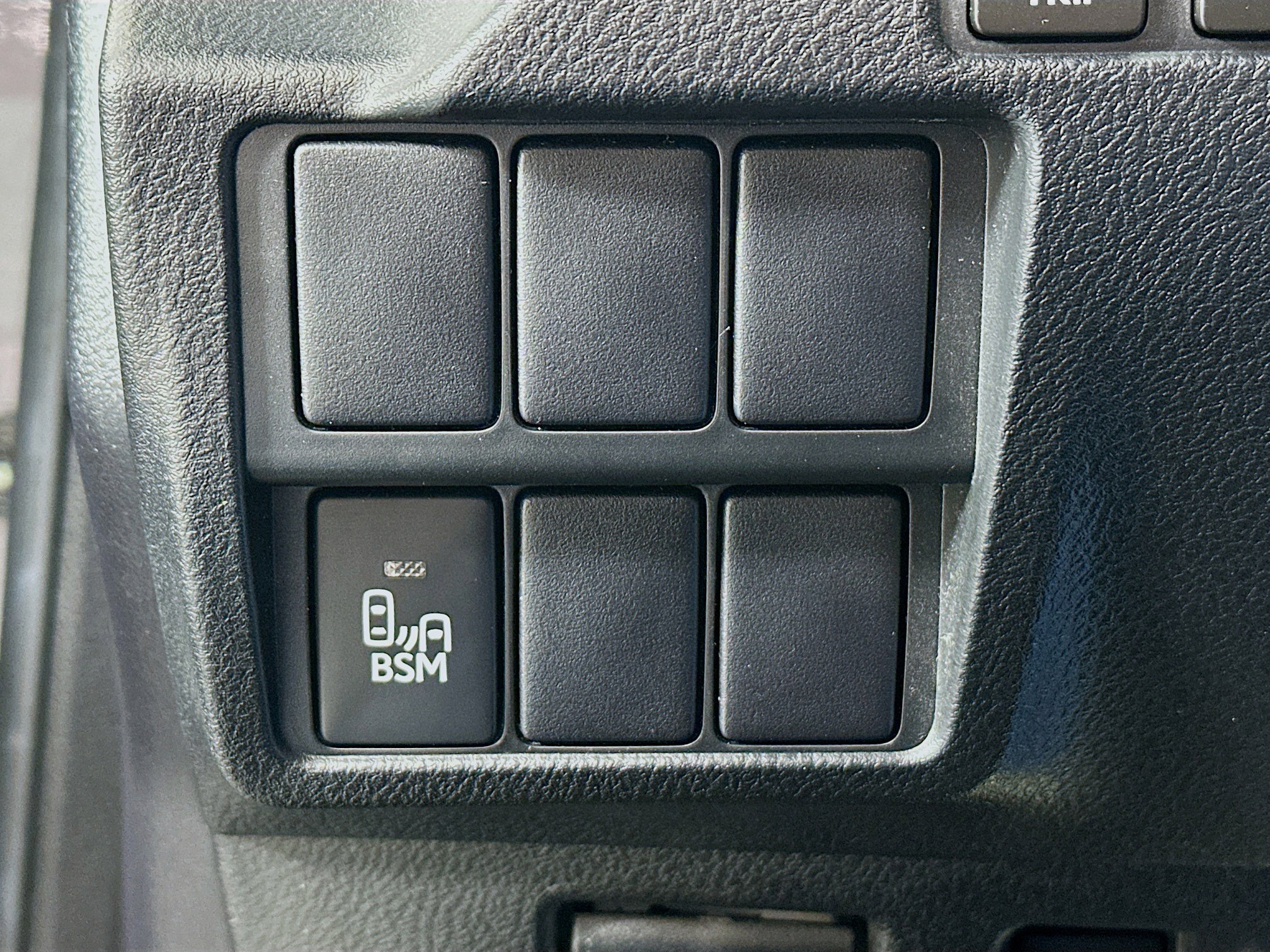 Used 2014 Lexus IS 350 4dr Sdn RWD w/ F Sport Package image 17