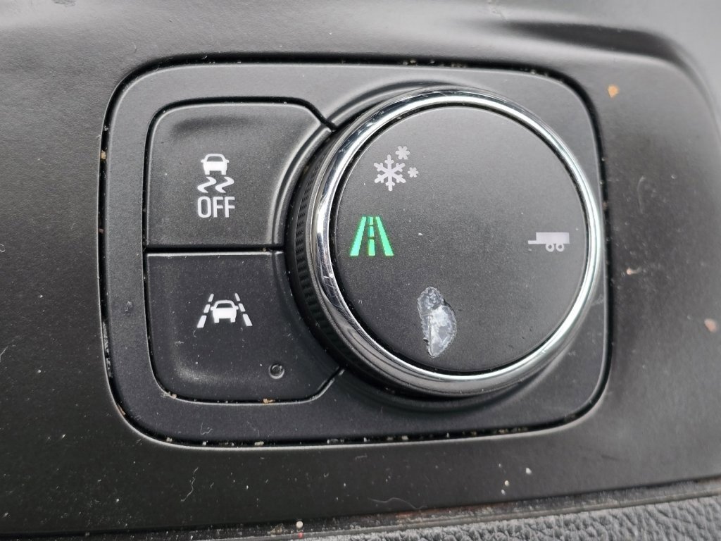 Certified 2021 Chevrolet Traverse RS w/ LPO, Cargo Package image 28