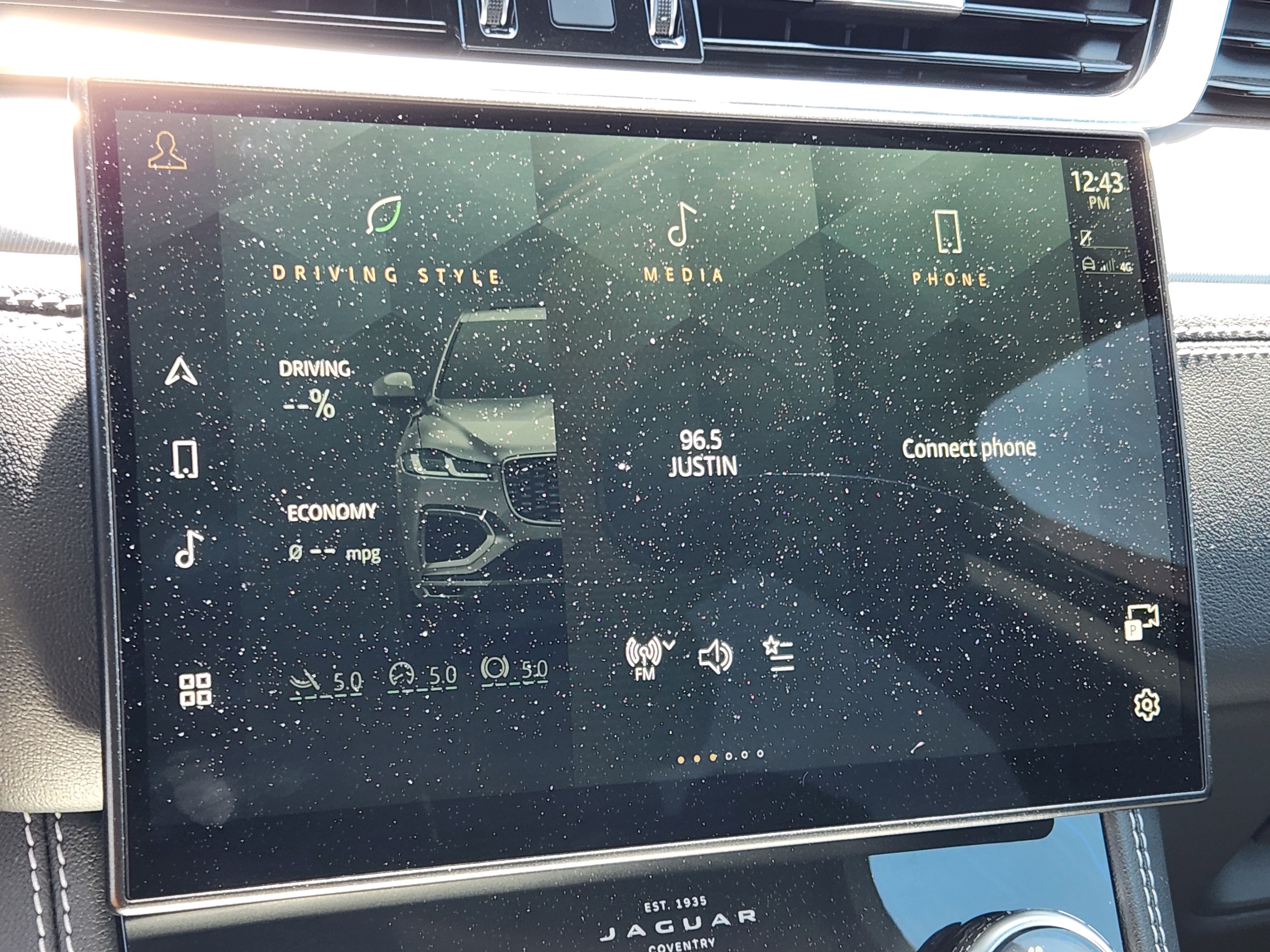 Certified 2024 Jaguar F-PACE R-Dynamic S AWD/4WD image 21